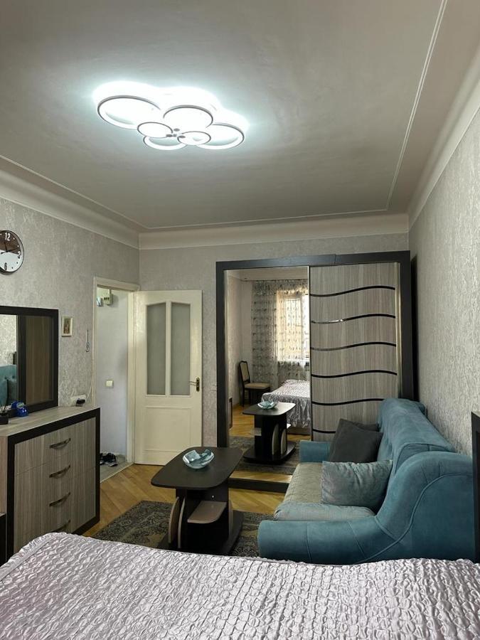 Yerevan Nice Apartment With Balcony For Rent Exterior photo